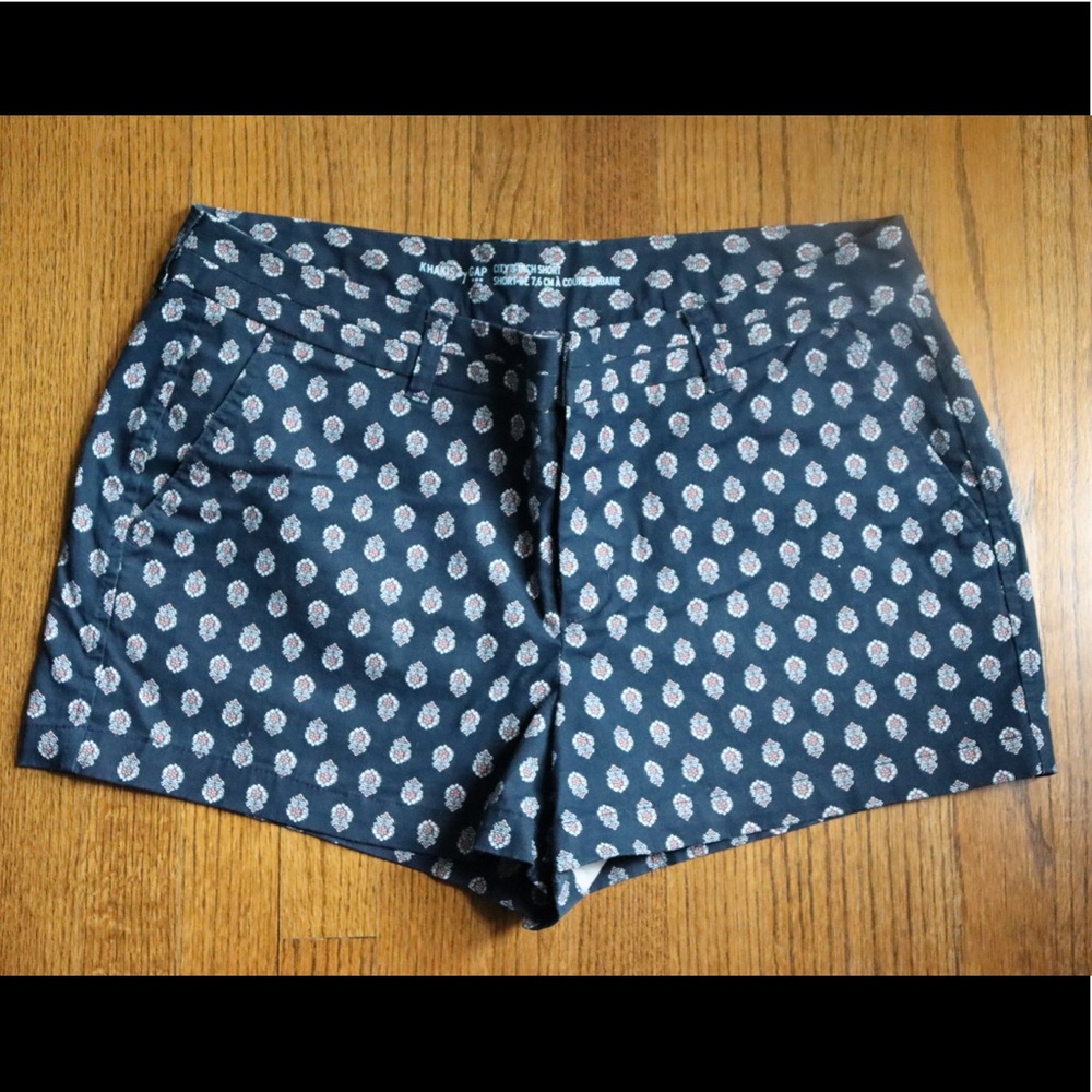 Gap Shorts Navy Khaki City 3 Inch Shorts